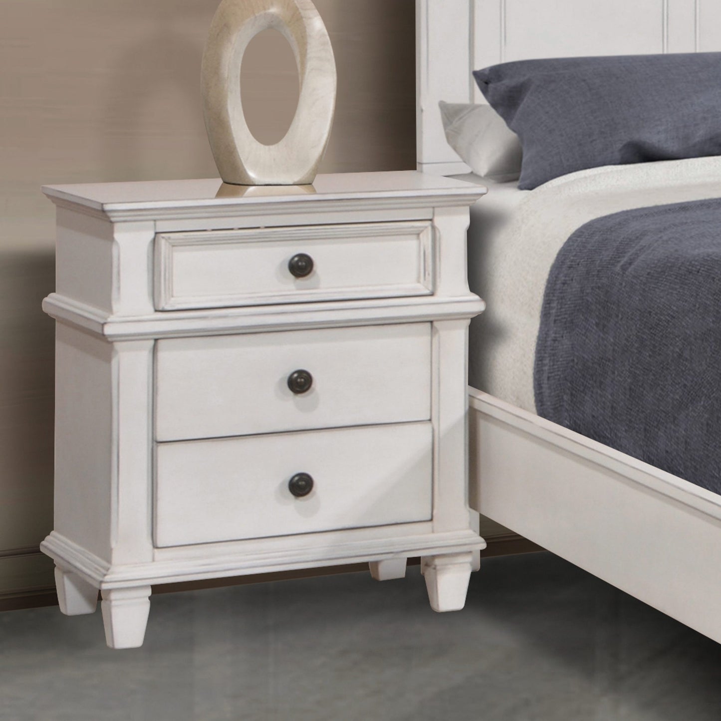 ANTIQUE WHITE - NIGHT STAND