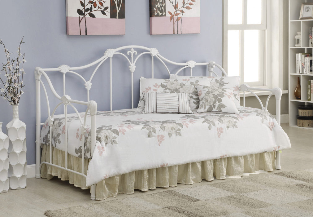 WALLADAY  BED - White Traditional Daybed Bed | NorCal Furniture Santa Clara CA