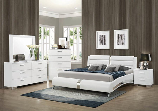 Heremaine White Upholstered Queen Bed