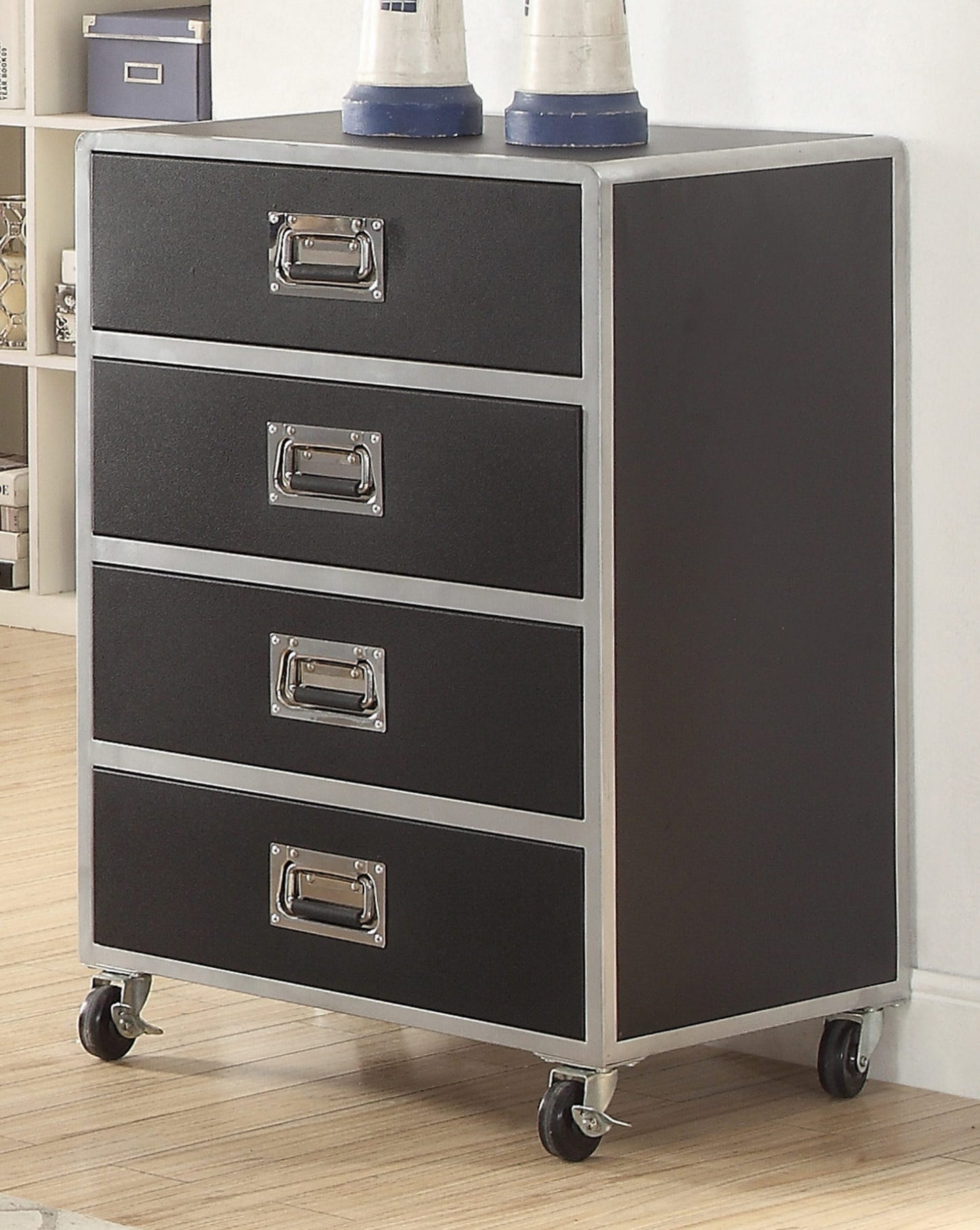 SILVER - 4-DRAWER CHEST