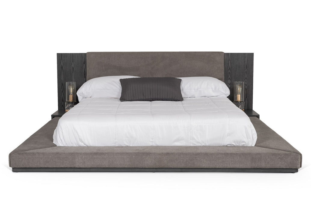 Queen Jagger Modern Grey Bed
