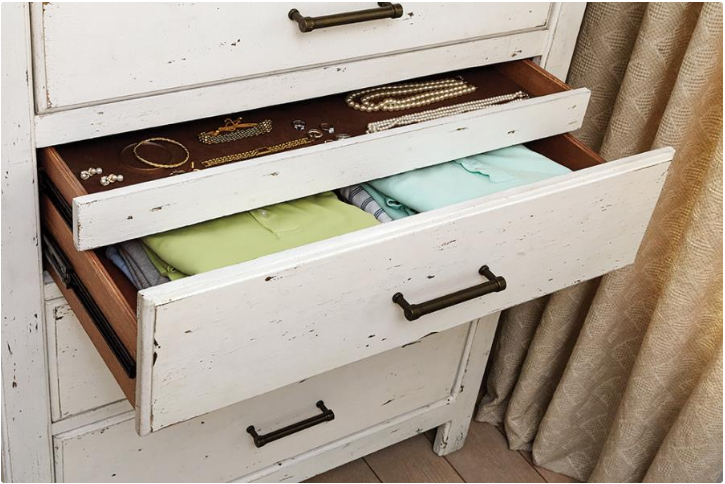 Elevations Celeste White Chest