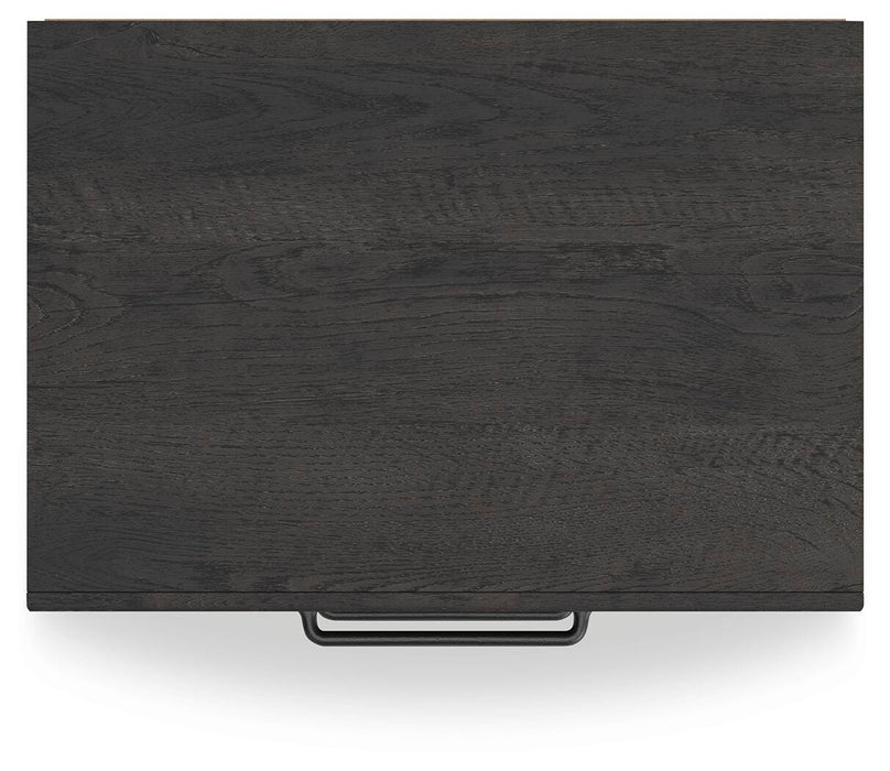 Hollivern Nightstand