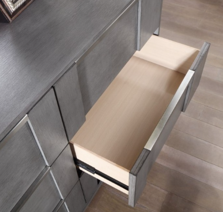 REGALIA - DRESSER