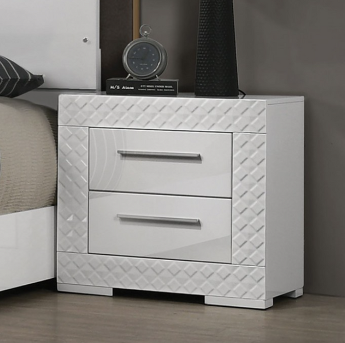 WHIT - NIGHT STAND