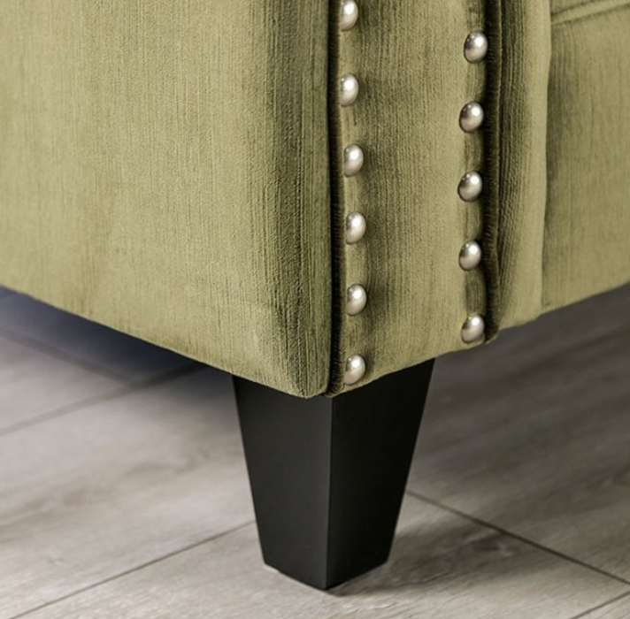 Nova Loveseat