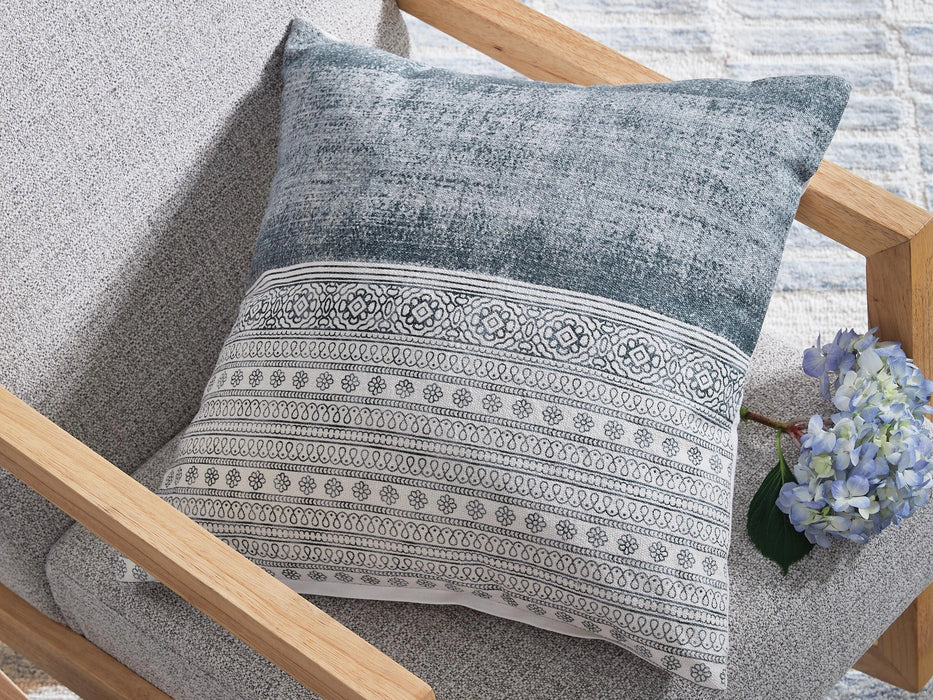 Harperville Pillow (Set of 4)