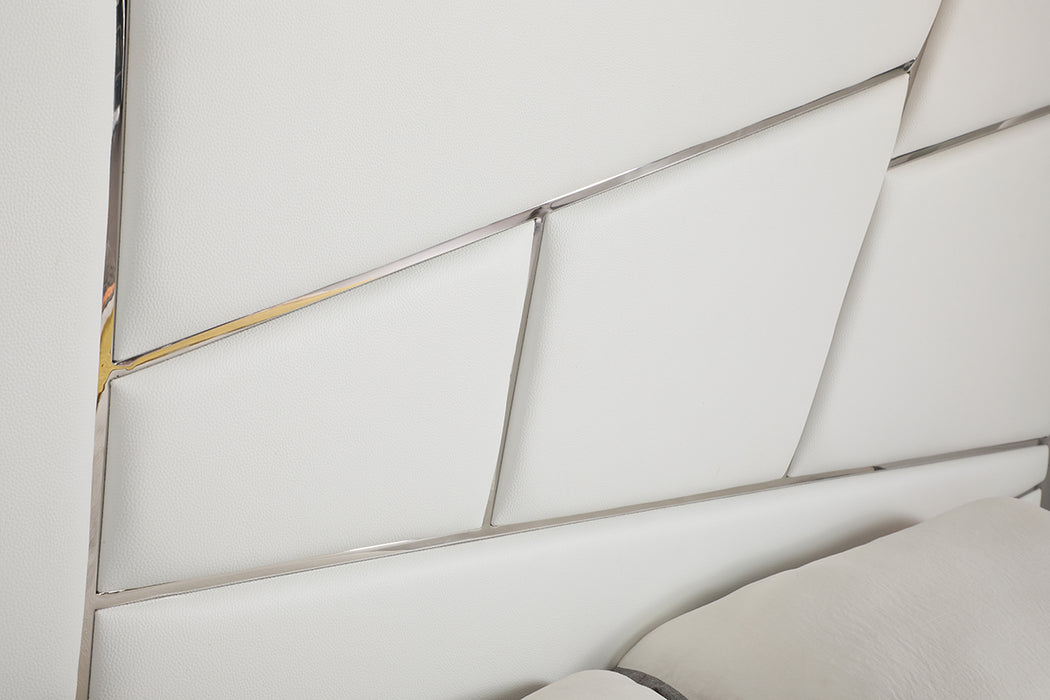 Chrysler Modern White Bonded Leather Bed