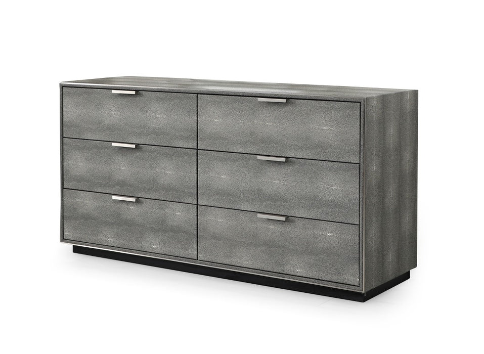 Dynasty - Eastern King Modern Shagreen Bedroom Set - 3 Drawer