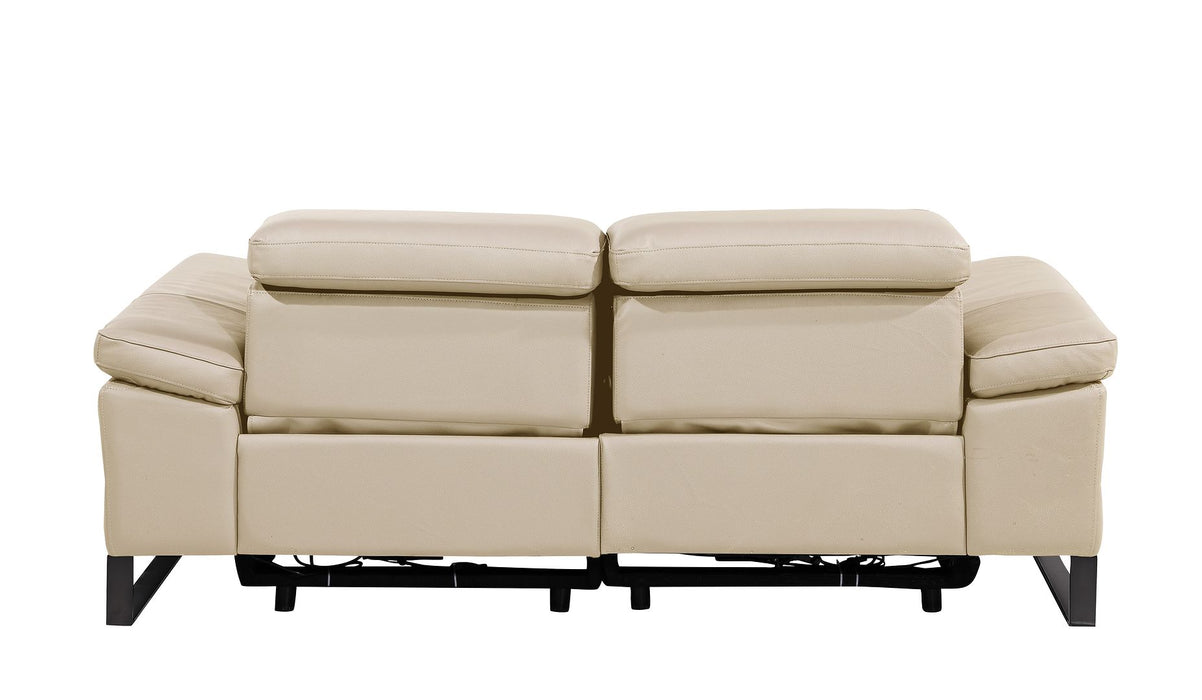 1246 loveseat feature image 5