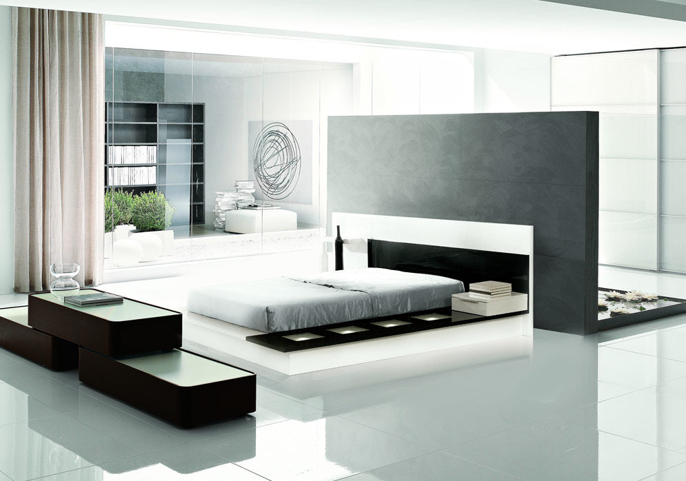 Impera Modern Black and White Lacquer Walk-on Platform Bed 