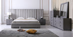 Queen Buckley - Grey & Black Stainless Steel Bedroom Set