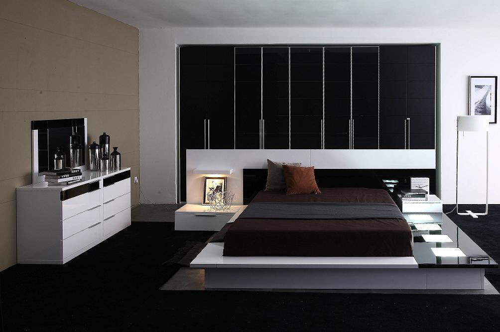 Impera Modern Black and White Lacquer Walk-on Platform Bed 