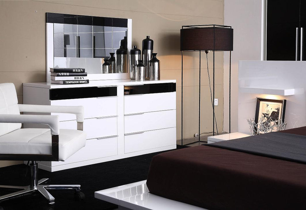 Impera Modern Black and White Lacquer Walk-on Platform Bed 