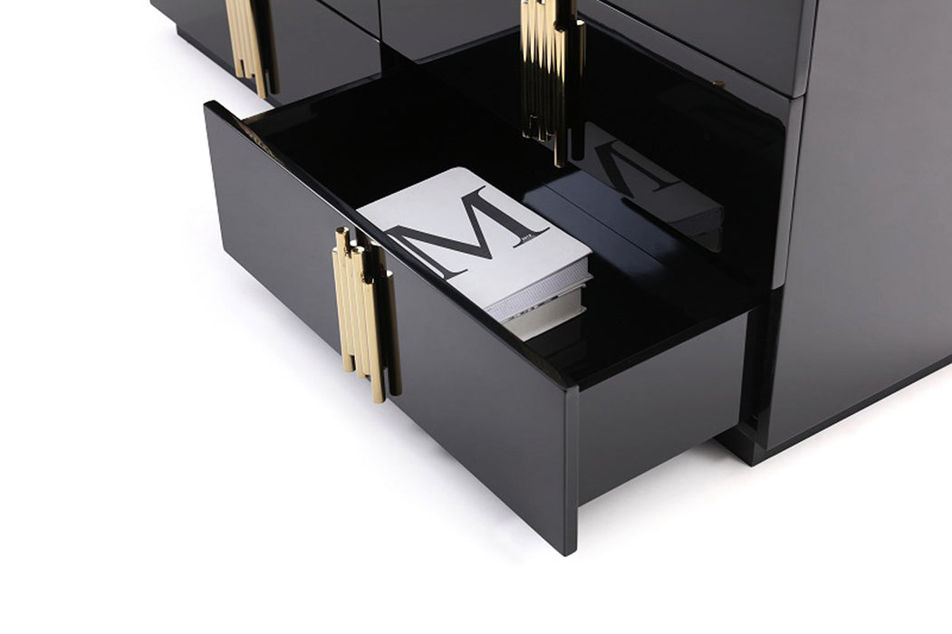 Token Modern Black & Gold 4-Piece Bedroom Set