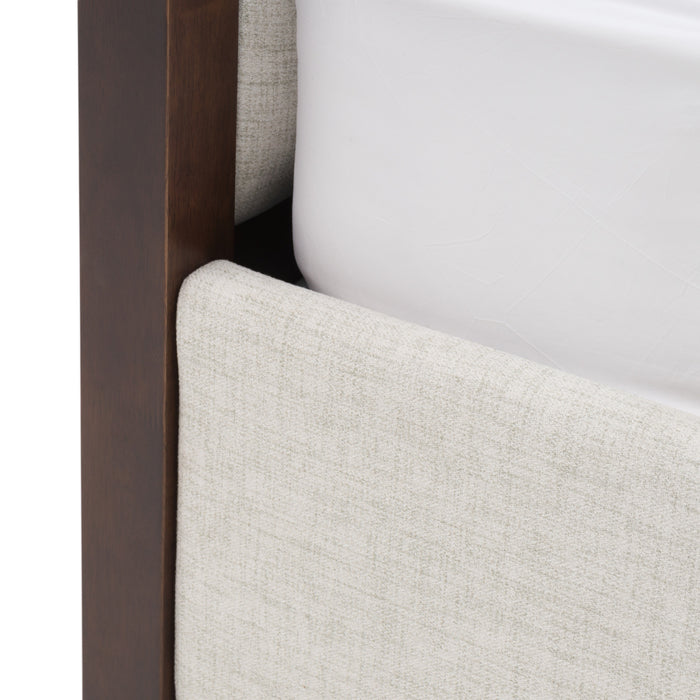 Manhattan - Contemporary Canopy Brown Oak Bed