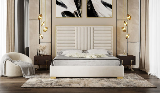 Queen Daystar - Modern Beige Velvet and Gold Bed