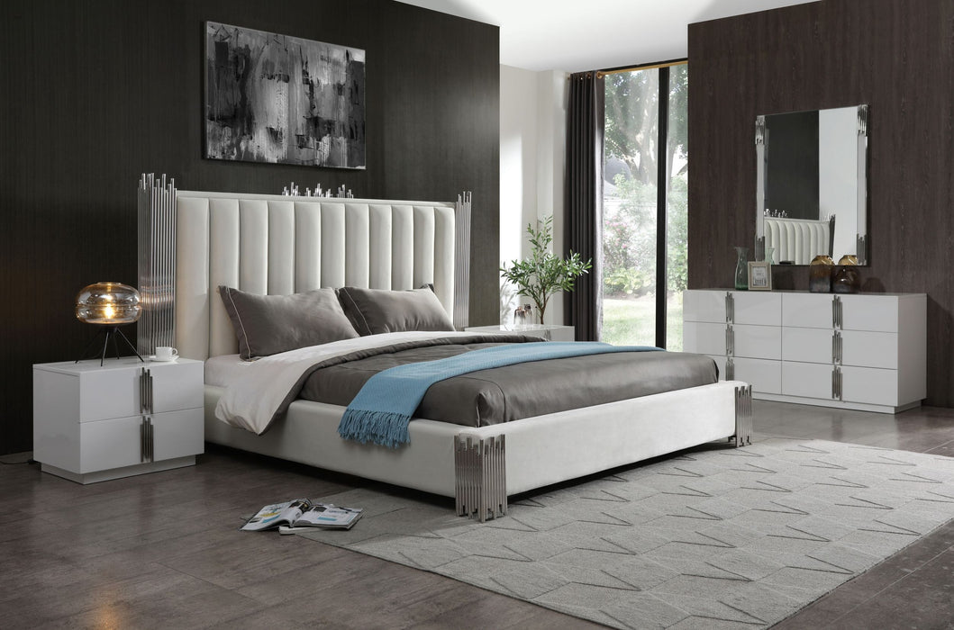 Token - Eastern King Modern White & Stainless Steel Bed