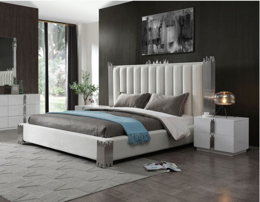 Token - Eastern KingModern Cream & Stainless Steel Bed + Nightstands